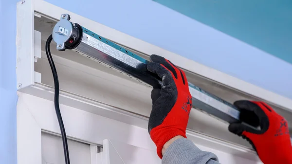 Quins serveis de serralleria ofereixen reparació de persianes? Quins serveis serralleria ofereixen reparacio de persianes - Quins serveis de serralleria ofereixen reparació de persianes?