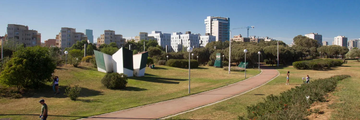 Poblenou - Cerrajero Serraller Poblenou Obrir Canvi Panys i Bombins